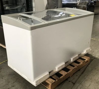 171-0124 60” Self Contained Chest Freezer Display Case