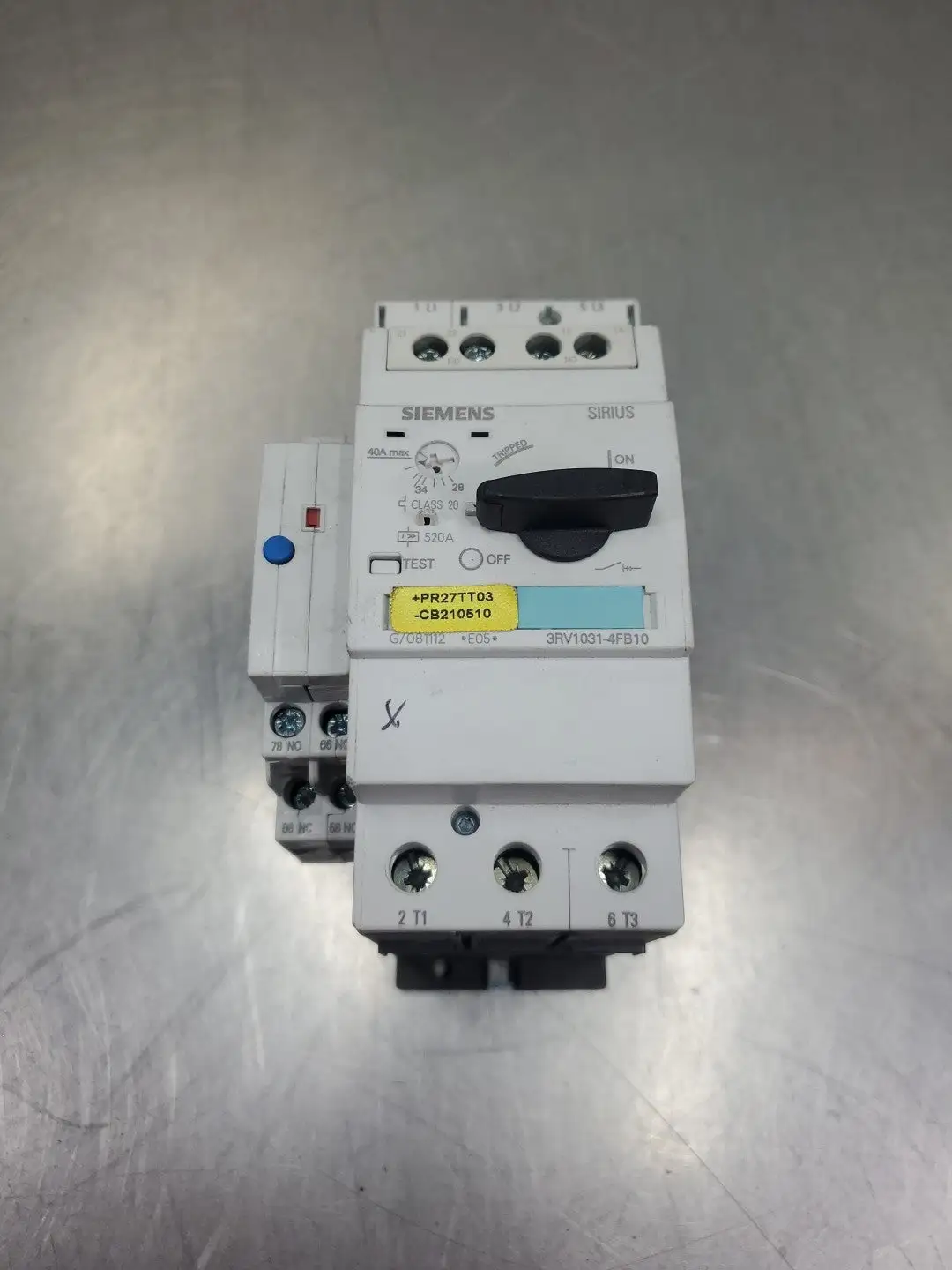 Siemens 3RV10314FB10 SIRIUS Contactor w/3RV19211M Module. 4D51
