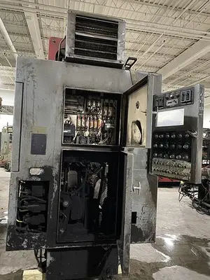 USED HUNTER 20 AUTOMATED MOLDING MACHINE