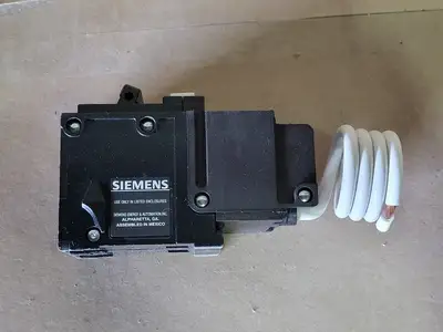 NEW SIEMENS QF220H