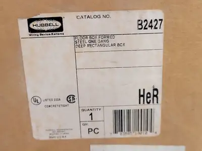 NEW HUBBELL B2427