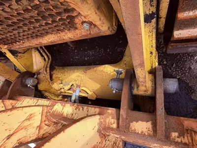 Used 1989 KOMATSU D41S-3 Compact Track Loaders New Jersey US | Proxy Equipment #1388599