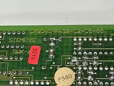 USED SIEMENS C79040-A432-C2-04-87