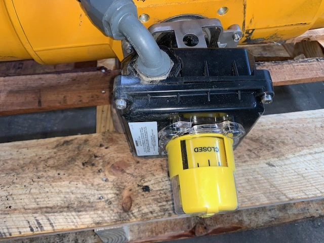 12" -150# Dezurik V-Ball Control Valve , Stainless , Unused!