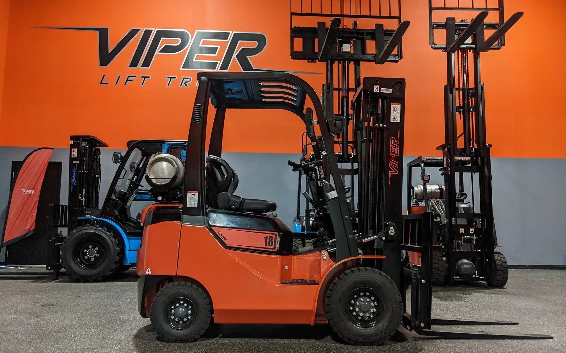 New | in-Stock 2026 Viper FY18 Internal Combustion Forklifts: Pneumatic Tire New York US | United Lift #1446904