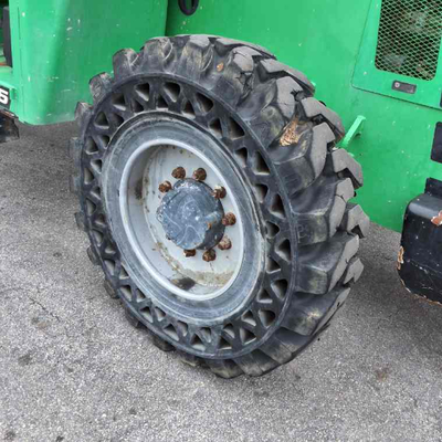 USED 2017 Skytrak 6036