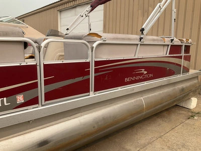 Used 2011 BENNINGTON PONTOON Boats (Misc) Michigan US | Miedema Asset Management Group #1313151