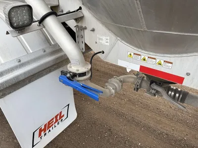 Used 2018 HEIL PNEUMATIC 30 Tanker Trailers Minnesota US | Carco Truck & Equipment #1514073