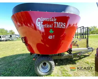 Used CLOVERDALE _UNKNOWN_ Feeder Wagons Iowa US | Keast Enterprises #1360120