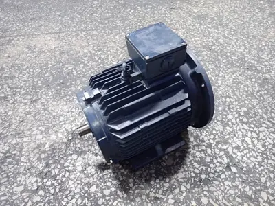 USED MARATHON ELECTRIC V132STFC852
