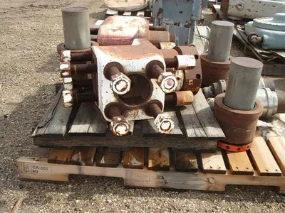 USED WESTERN ROUGHRIDER RR1000 TRIPLEX FRAC/MUD PUMP MODULE