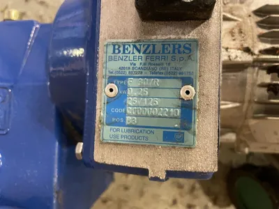BENZLERS F30/R Inline Gear Drive / Speed Reducer 0.25kW 30:1 25/125RPM