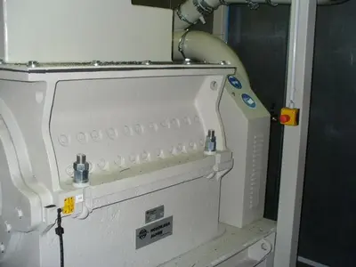 USED HOSOKAWA TWO-STAGE PLASTIC SHREDDING AND GRANULATION SYSTEM