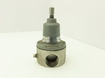 Graco 208-997 Low Pressure Corrosion Resistant Back Pressure Regulator w/Gauge