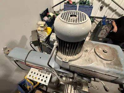 CLAUSING KONDIA FV-1 Milling Machines | ListingHippo (16)