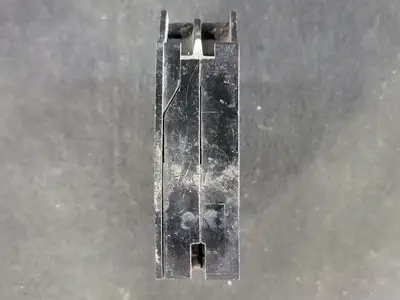 15 Amp, 2 Pole, 240 volts Circuit Breaker
