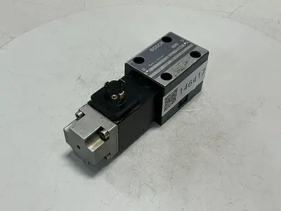 USED BOSCH 0 810 090 240