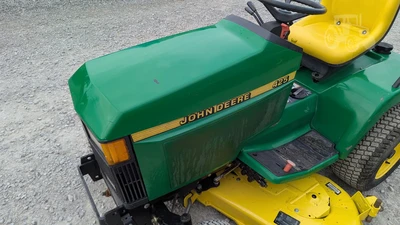 USED JOHN DEERE 425
