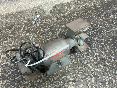 Used BALDOR 712 Pedestal Type Grinders (Double End) Ohio US | HGR 24 #1344004