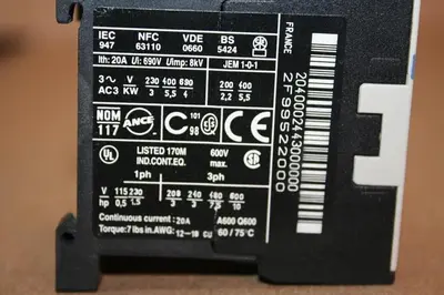 USED TELEMECANIQUE LP1K12004BD3