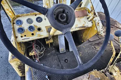 Used 1970 CATERPILLAR B25 Internal Combustion Forklifts: Pneumatic Tire Wisconsin US | Proxy Equipment #1385029