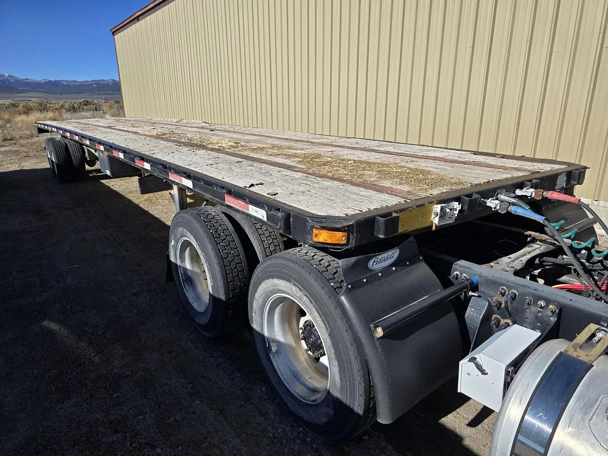 Used 2001 TRANSCRAFT 48' Flatbed Trailers Utah US | Berry Machinery #910873
