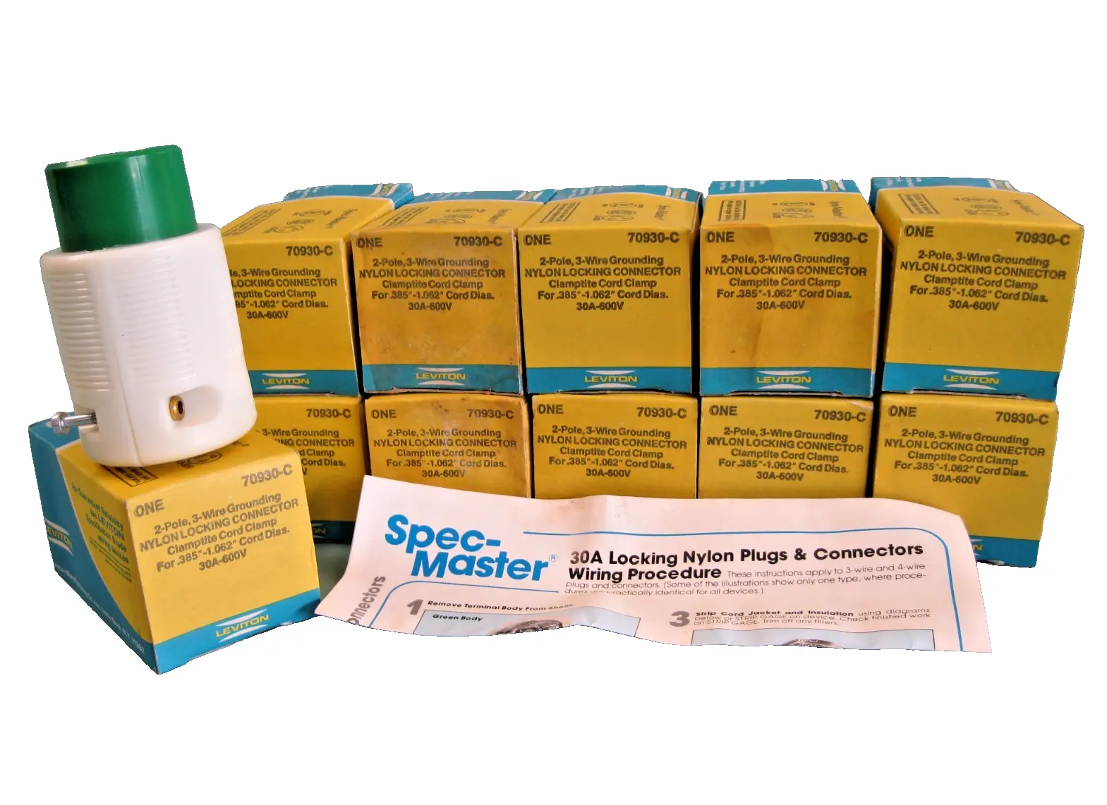 Lot (11) Leviton 70930-C Twist Turn Locking Connector in Original Box NEW F2