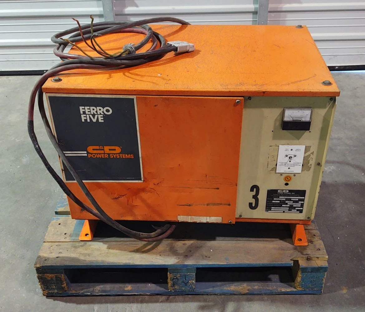 USED C&D FR12HK550M