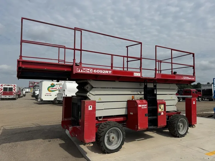 Used 2018 MEC 6092RT MAN LIFT Scissor Lifters Minnesota US | Carco Truck & Equipment #1514196