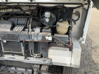 Used 2002 FORD COMM STRIP Cab Chassis trucks Michigan US | Miedema Asset Management Group #1314140
