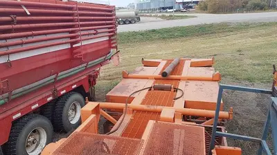 USED 2001 FRONTIER 4 AXLE CARRIER STYLE OILFIELD PUMP / KILL TRUCK