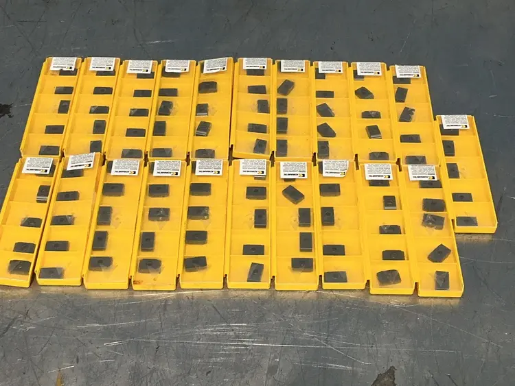 Used KENNAMETAL CILRSDEV0CTS11,00X19,05X6,35 Tooling & Accessories (Other) Ohio US | HGR 24 #1404940