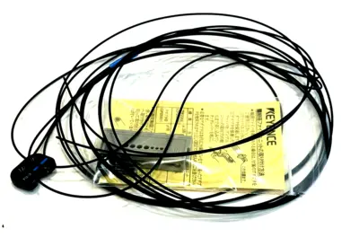 NEW KEYENCE FU-37 FIBER OPTIC SENSOR FU37