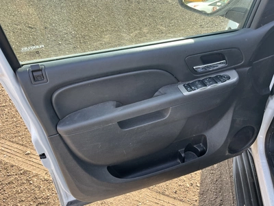 USED 2014 CHEVROLET TAHOE