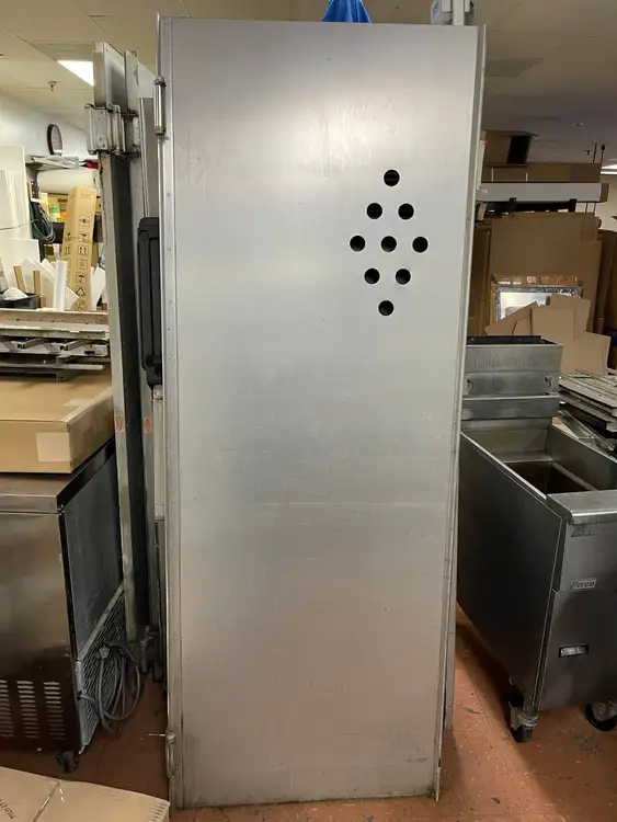 Used Carlson Used Carlson Commercial Swinging Door with Hinges 79-1/8" x 29-3/4" Flooring, Windows, and Doors Illinois US | Falcon Restaurant Supply #1374956