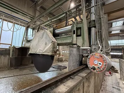 USED 1990 SPIELVOGEL 2700