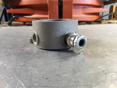NEW CROUSE-HINDS GRF229