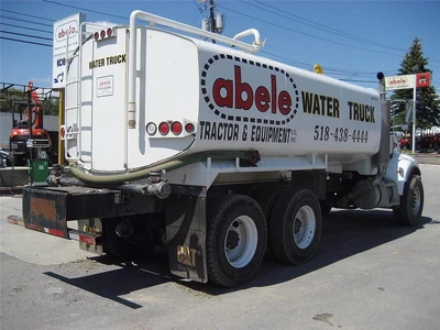 Used 2007 PETERBILT 335 Water Trucks | Abele Tractor #1343007