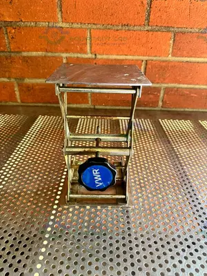 Used VWR 6" X 6" X 10" STAINLESS STEEL TABLE-TOP LAB JACK Miscellaneous Laboratory Equipment California US | Equipment Lab #1330302