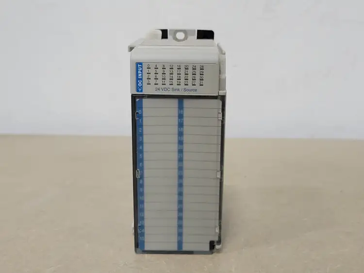 Used ALLEN-BRADLEY 1769-IQ32 Misc Electrical & Power Parts British Columbia CA | Lenmark #252157