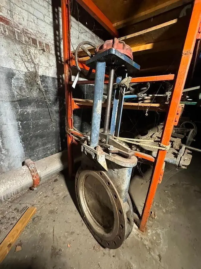 Used FABRI-VALVE MANUAL KNIFE GATE VALVE Valves/Fittings Pennsylvania US | Global Equipment International, LLC #1427867