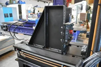 USED BOSCH REXROTH 300 / 150 / 150 TON