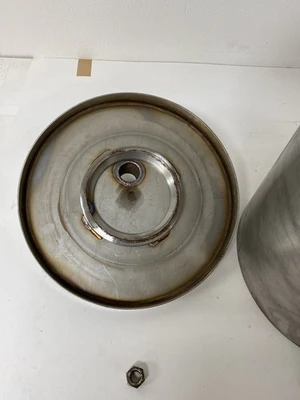 Stainless Steel OilLess Vacuum Pump Expansion Tank 13-3/4” Tall 10-3/4” Diameter