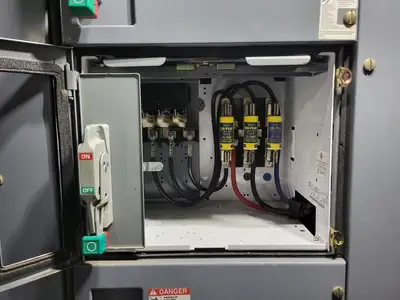 USED SQUARE D MODEL 6