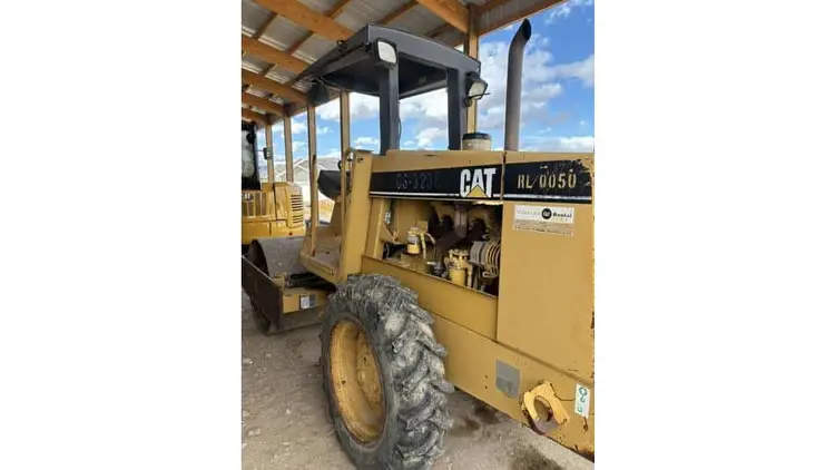 Used CATERPILLAR CS-323C Single Drum Rollers Utah US | Trustworthy Equipment #1403532