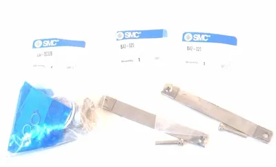 NEW SMC CDM2B25-50 ROUND CYLINDER WITH ACCESSORIES CDM2B2550