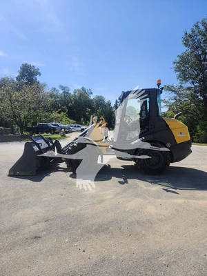USED 2024 MECALAC AX850