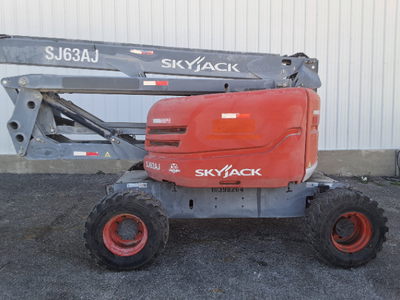 USED 2015 Skyjack SJ63AJ