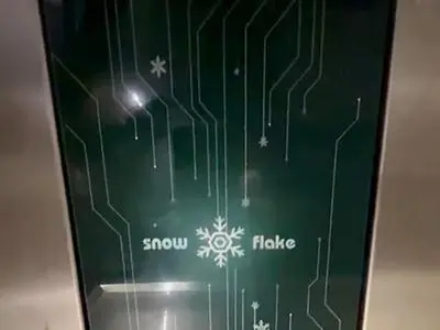 Snowflake Machine