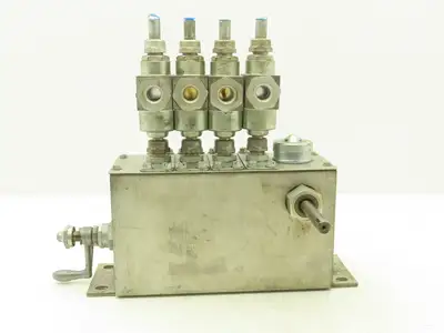 Madison Kipp SVH 4-Point Lubricator Sight Feed Oiler Pump Tank 9.75"L x 4"x 5.5"